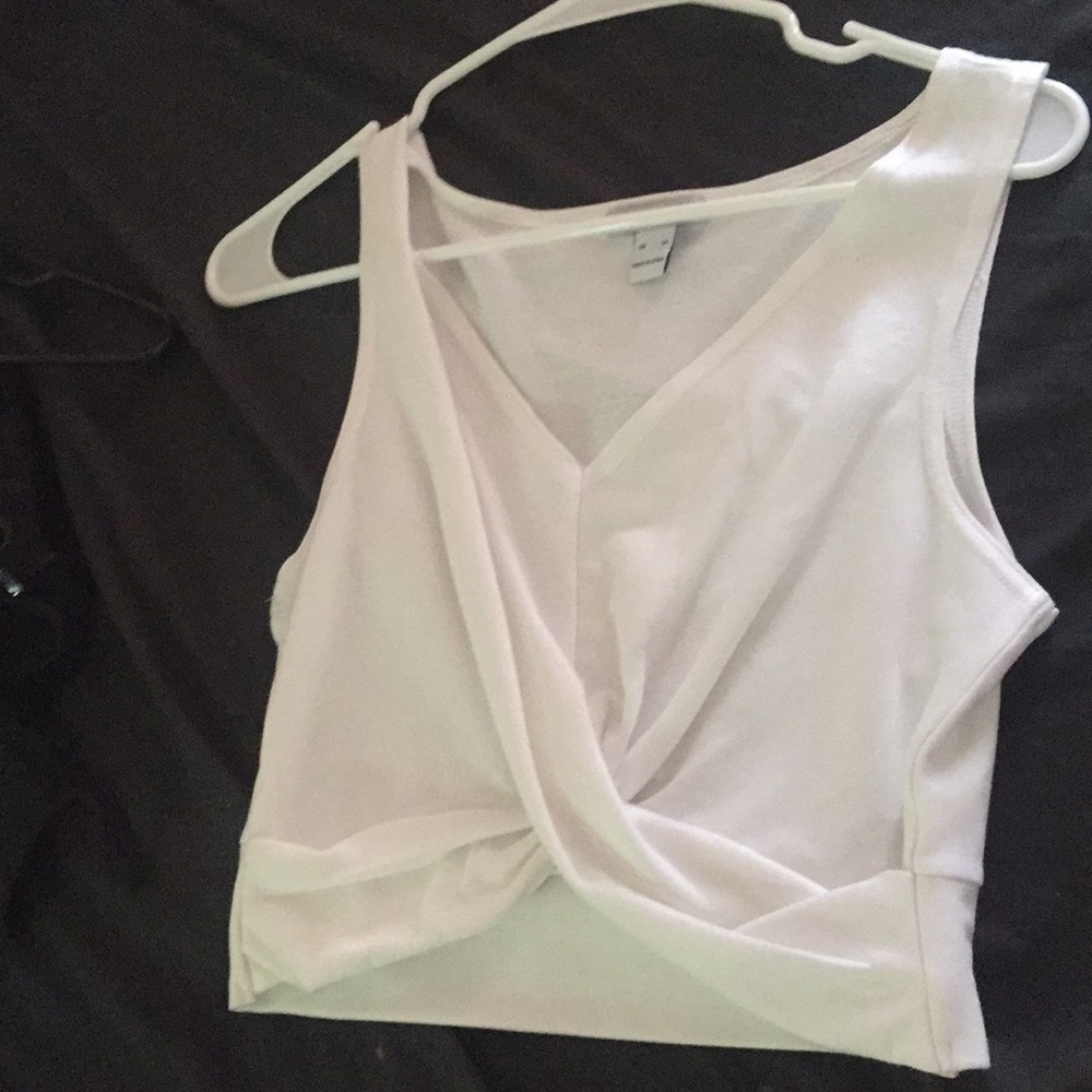 FASHION NOVA WHITE SHIRT